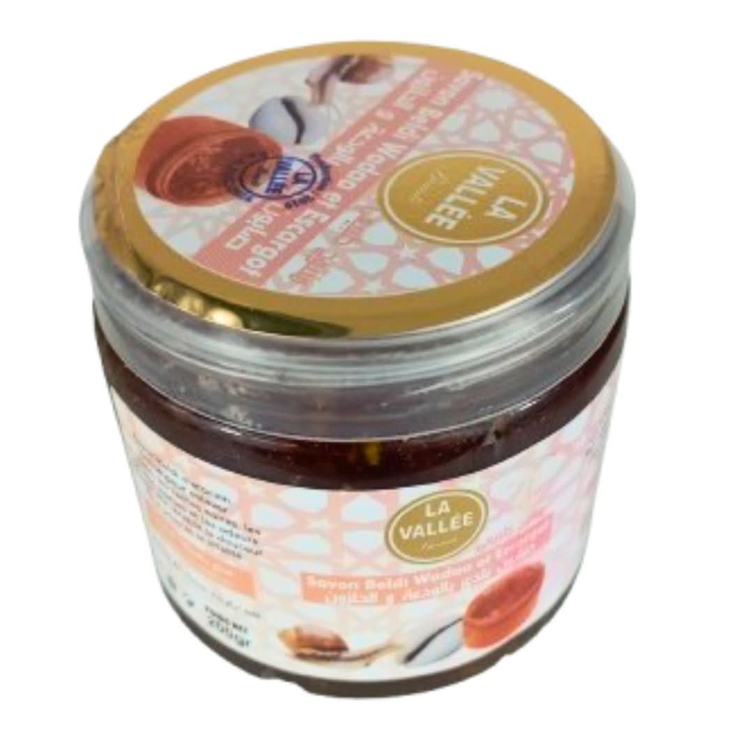 Savon Beldi Noir au Cauris et Escargot - Exfoliant et Hydratant - nilabeautys.com